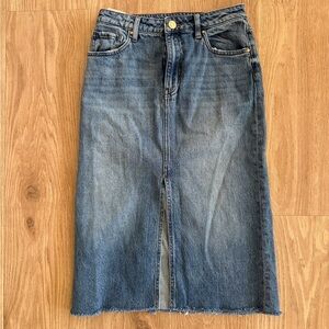 Kut from the Kloth Blue Denim Skirt
